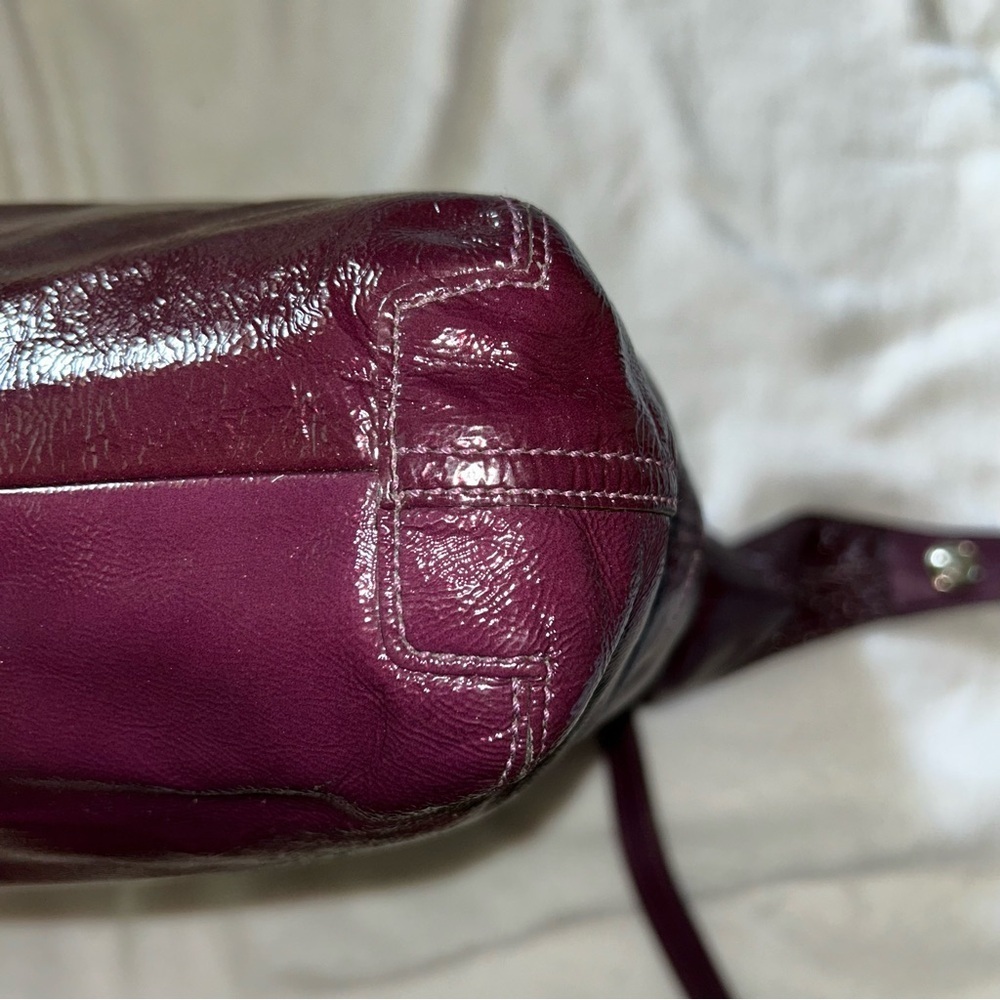 Coach Purple Shoulder Bag with Glossy Finish - Picture 6 of 13